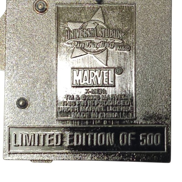 Universal Studios 2008 Marvel Wolverine Limited Edition 500 3-D Pin Pinback - Picture 3 of 12